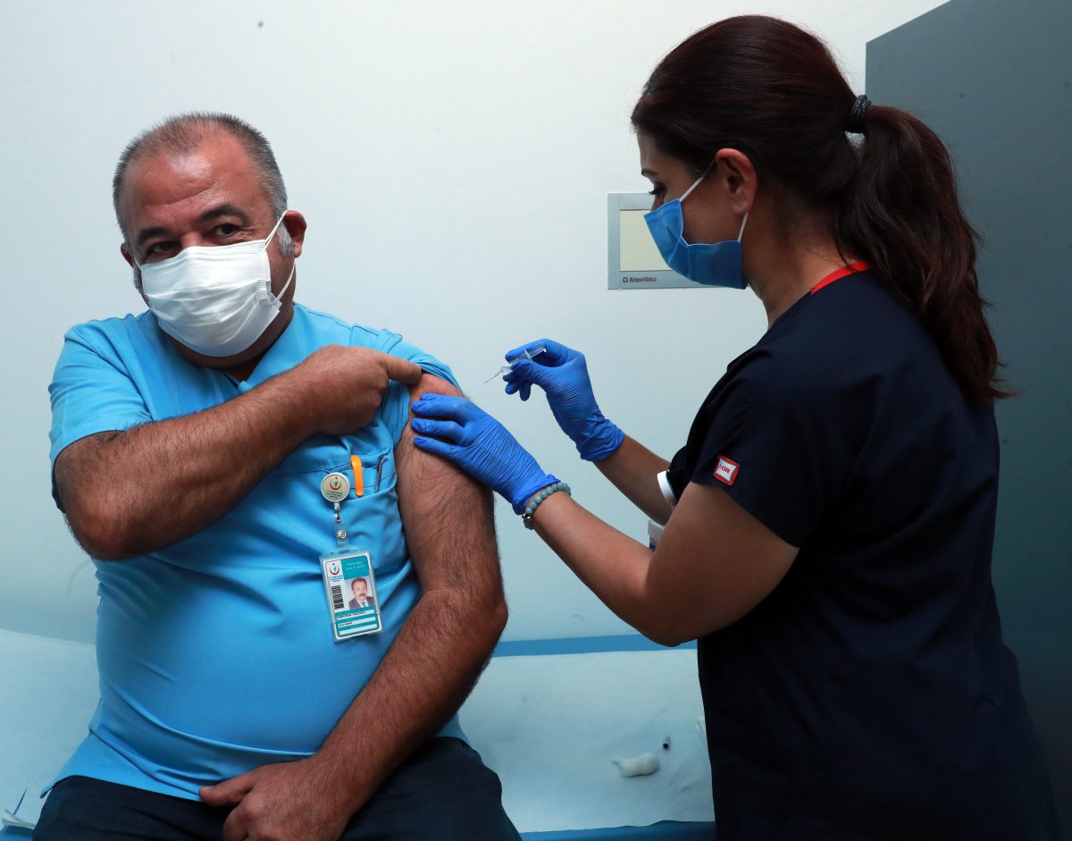 Koronavirüs aşı denemeleri Ankara Şehir Hastanesi nde başladı #2