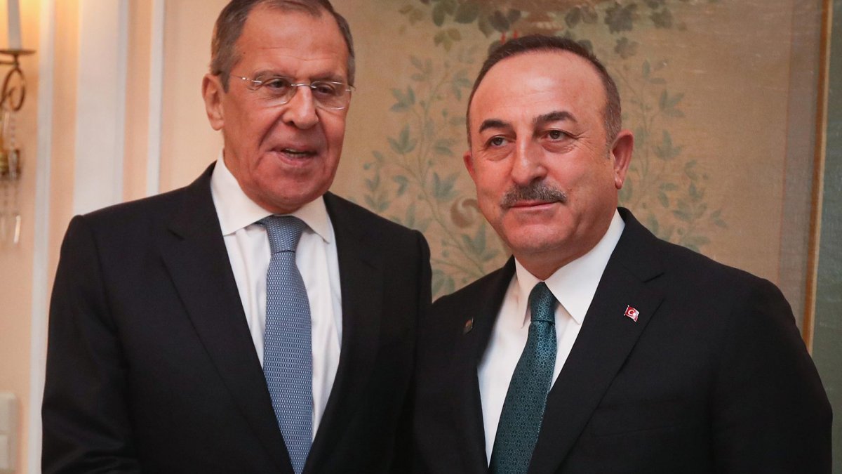 Mevlüt Çavuşoğlu, Rus mevkidaşı Lavrov ile görüştü