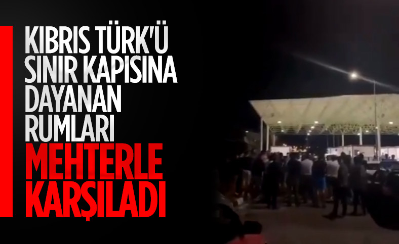 Kıbrıs Türk halkı sınırı geçen Rumlara cevap verdi