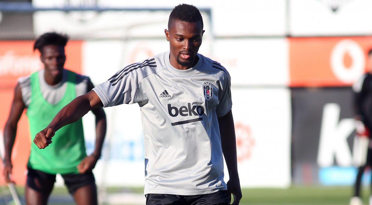 Beşiktaş ta Bernard Mensah, koronavirüse yakalandı #2