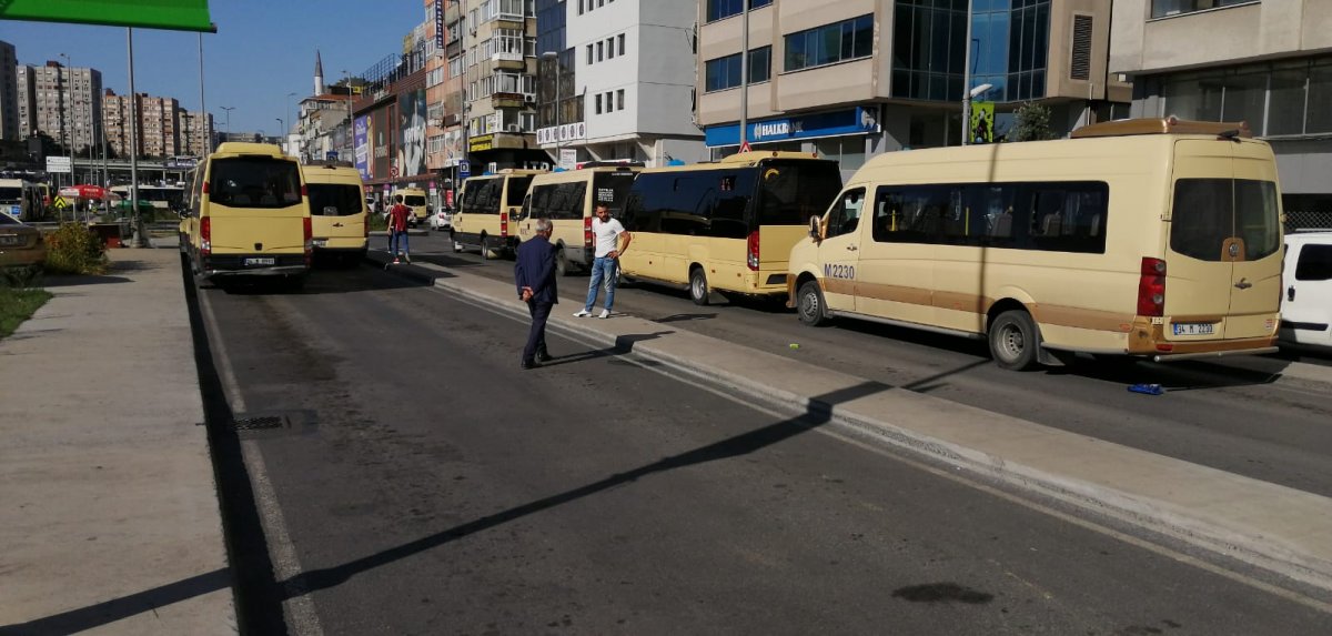 Bahçelievler struck the tea vendor while trying to cross motorcycle road # 5