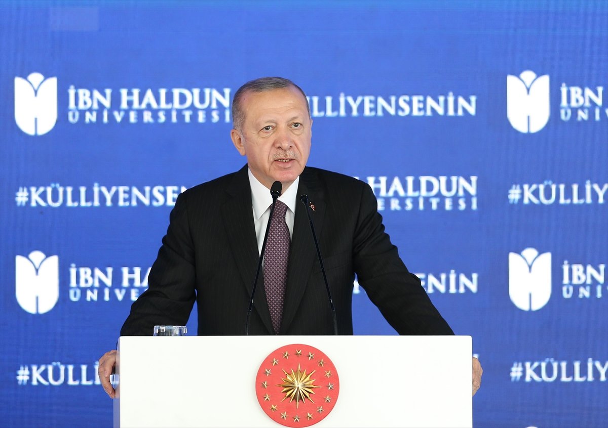 Cumhurbaşkanı Recep Tayyip Erdoğan: Kontrolsüz bir Batılılaşma fırtınası içindeyiz #1