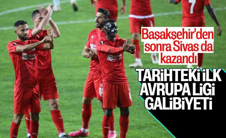 Sivasspor, Karabağ'ı 2-0 yendi