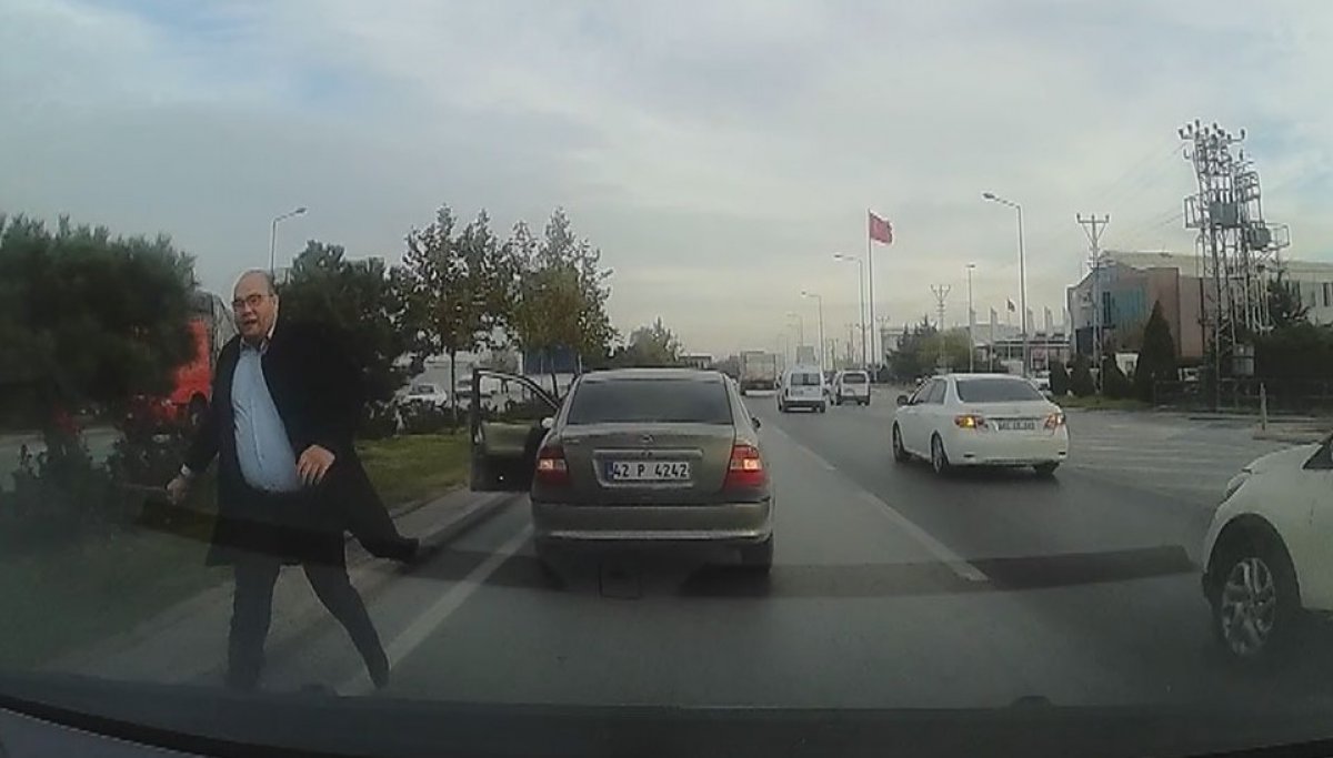 Traffic man with tax arrested in Konya # 2