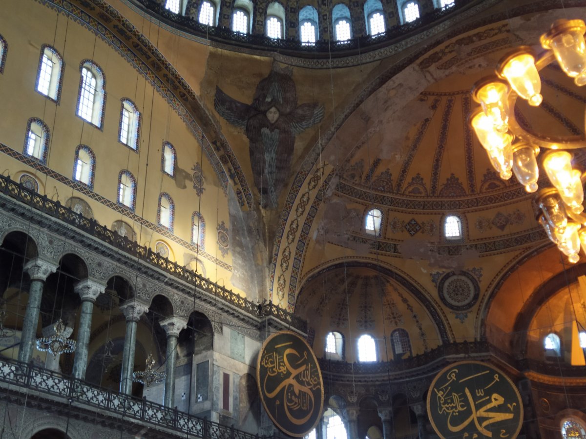 Figures of angels emerge after the dismantling of the dock of the Hagia Sophia mosque # 2