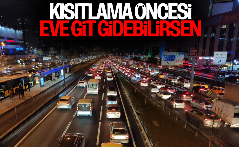 İstanbul'da kısıtlama öncesi trafik yoğunluğu