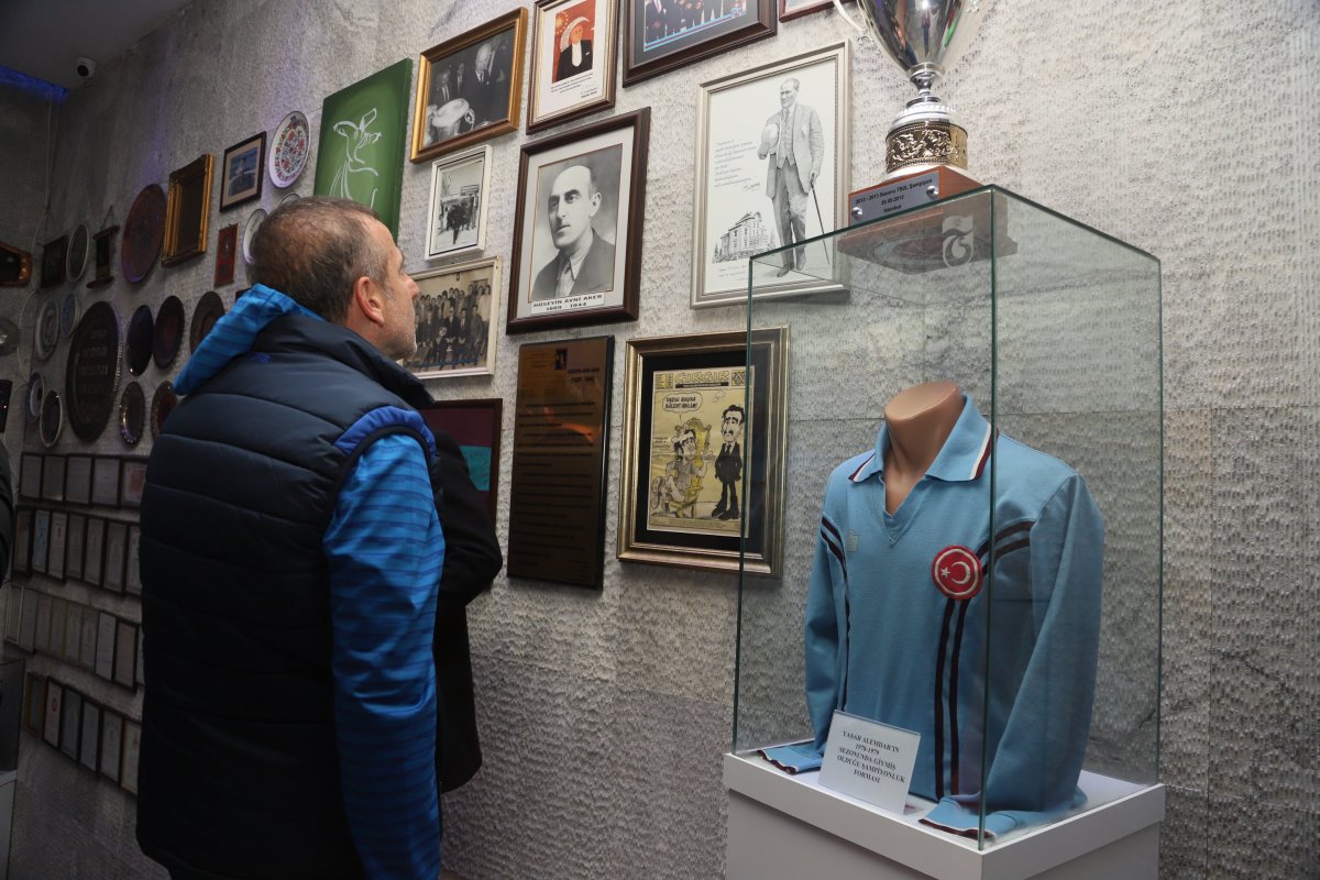 Abdullah Avcı, Trabzonspor müzesini ziyaret etti #1
