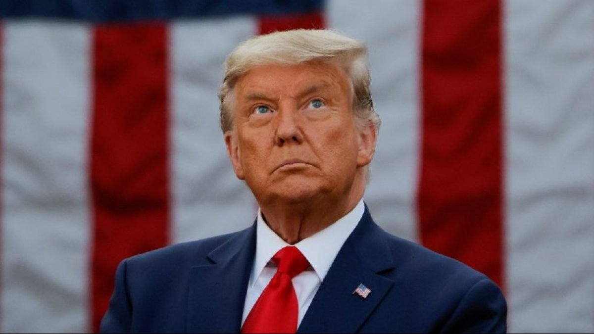 Donald Trump’ın destekçileri ile Antifa örgütü üyeleri birbirine girdi 2 trump 617
