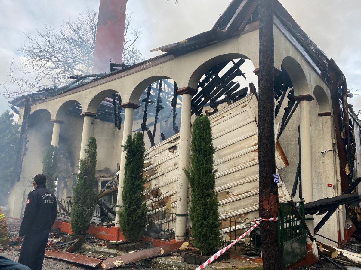 The reason for the fire in the Vaniköy # 3 mosque has been determined