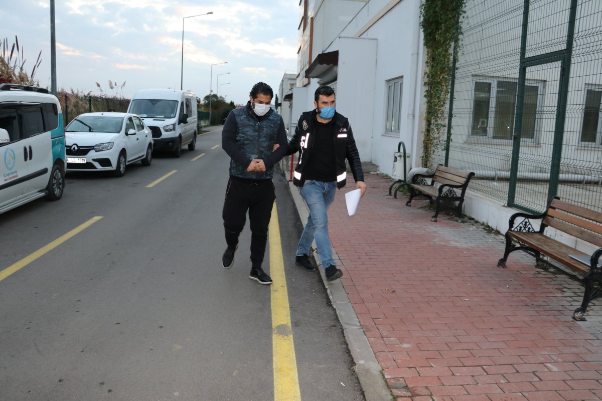 adana da chp li ceyhan belediyesi ne rusvet operasyonu