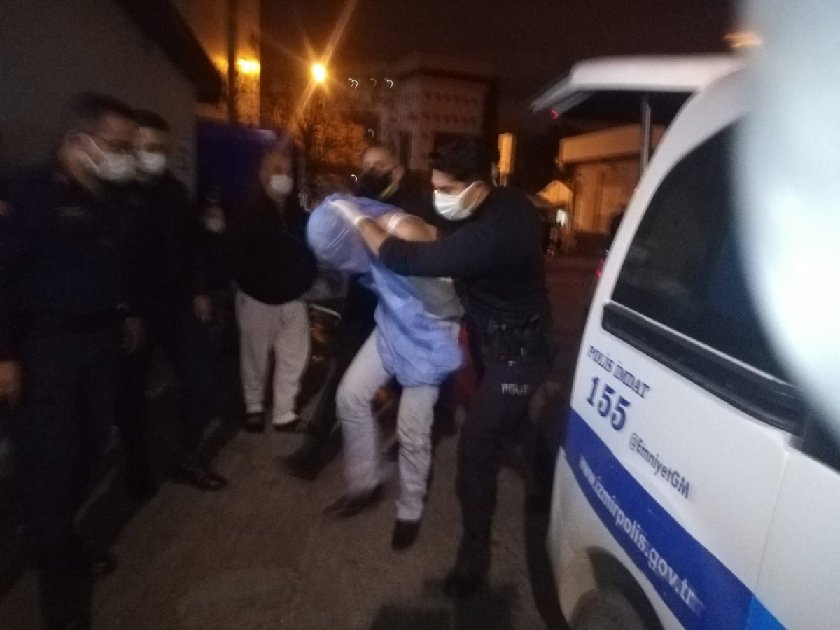 Rotating knife attack on a police officer in İzmir # 2