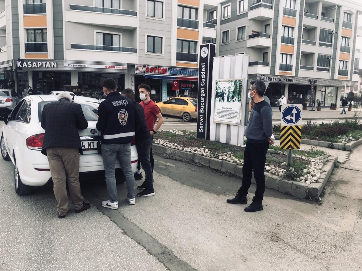 On-site response from the provincial deputy chief of police to the person who broke the prohibition in Düzce # 1