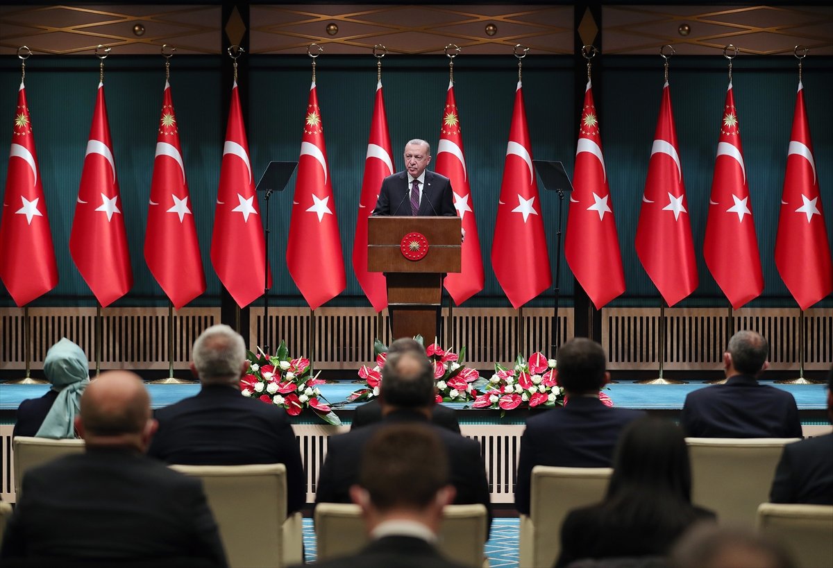 Cumhurbaşkanı Erdoğan, koronavirüs aşılarının geleceği tarihi duyurdu #1