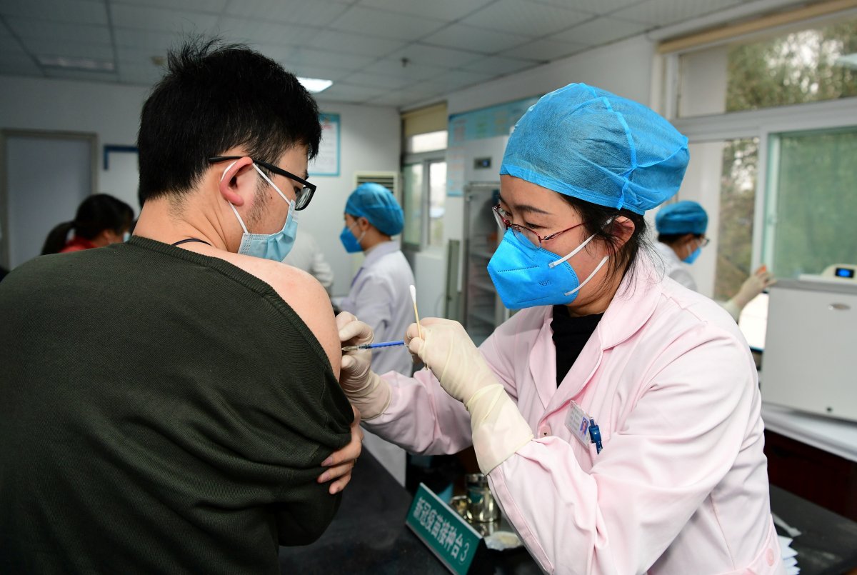 Coronavirus vaccine started to be given to risky groups in China #2