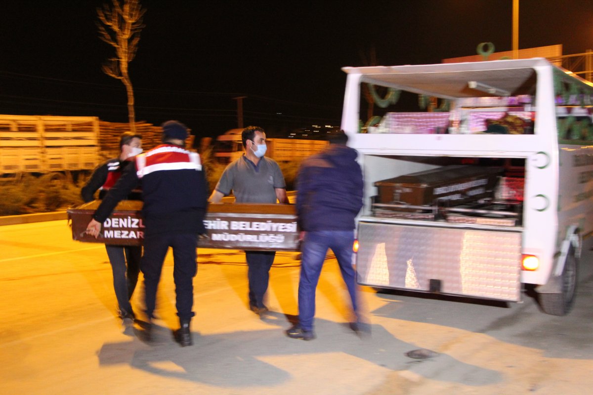 Alcoholic driver in Denizli crushed truck driver who took a break # 3