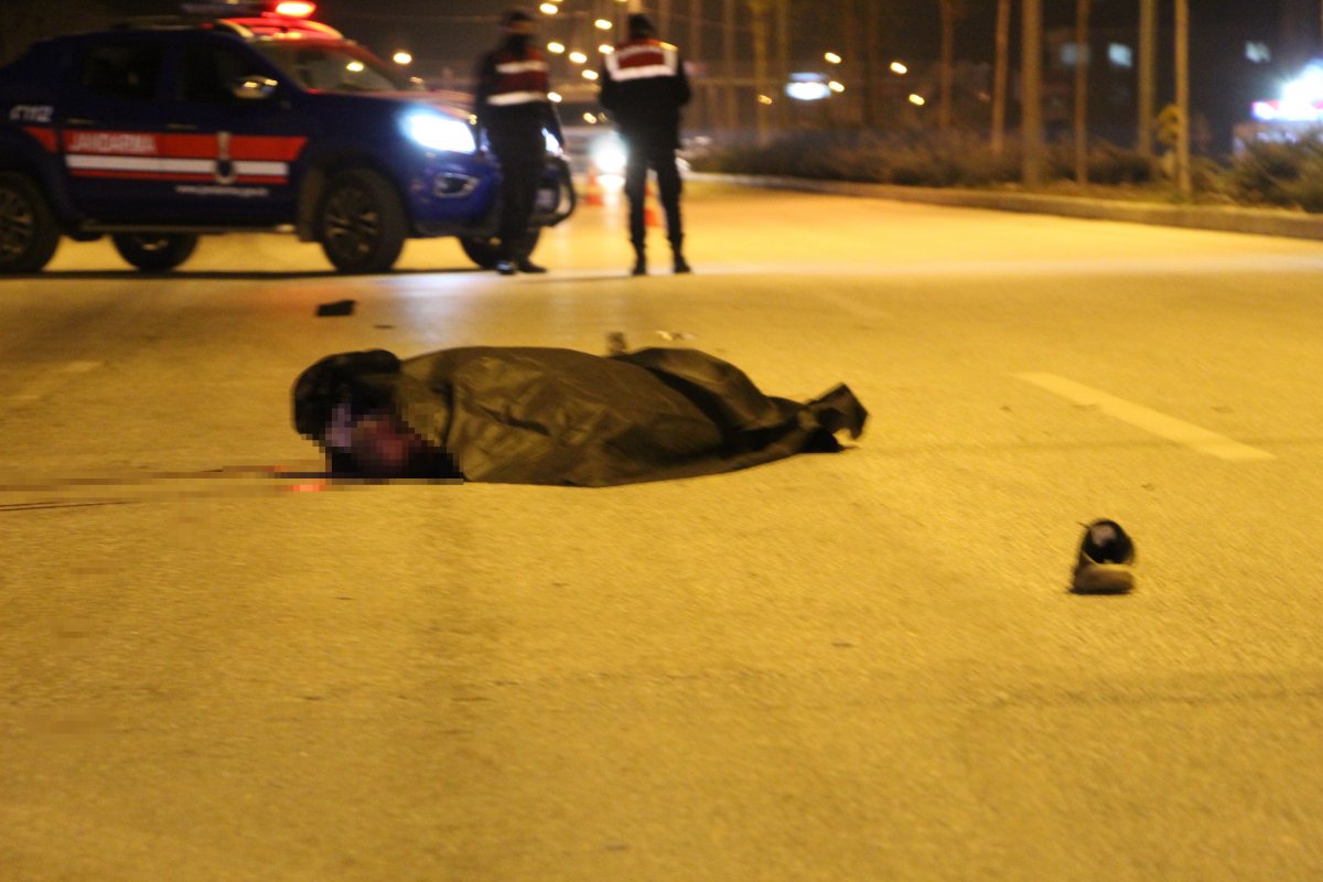 Alcoholic driver in Denizli crushed truck driver who took a break # 1