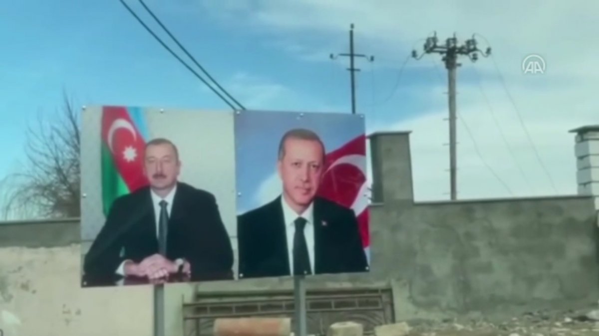Şuşa da Cumhurbaşkanı Erdoğan ve Aliyev in pankartları dikkat çekti #2