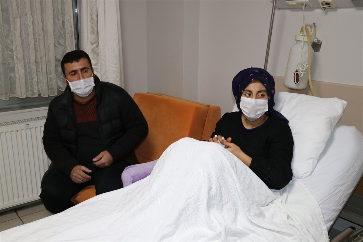 The treatment of Yağmur, who had a sneezing fit in Batman, started #2