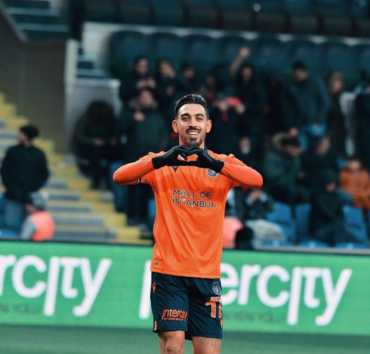 Galatasaray'ın Onyekuru ve İrfan Can teklifleri 2 irfan can 4739
