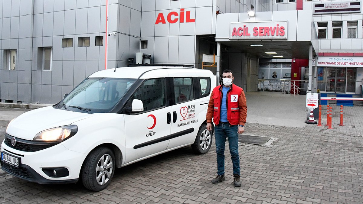 Red Crescent employee in Gümüşhane has been carrying blood and donating to patients for 15 years #1