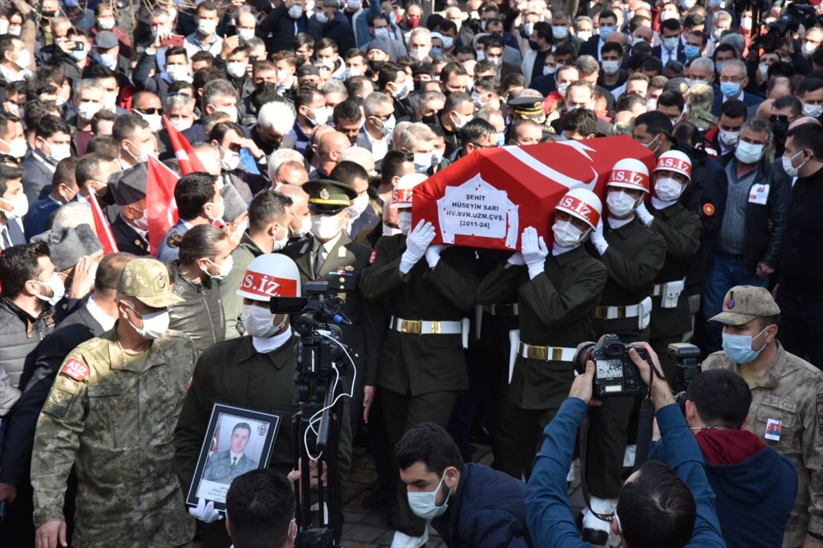 Türkiye yasta: Şehitlerimizi uğurluyoruz #11