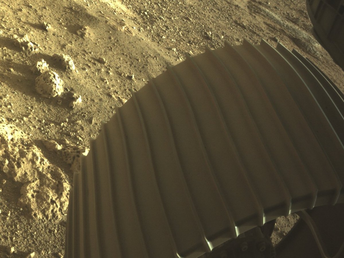 NASA shared new photos from Mars #2