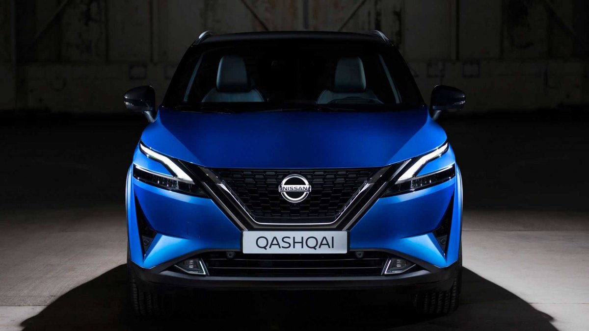 Yeni Nissan Qashqai Tekna, Design, Skypack ve Platinum Premium isimli donanım paketleri mevcut