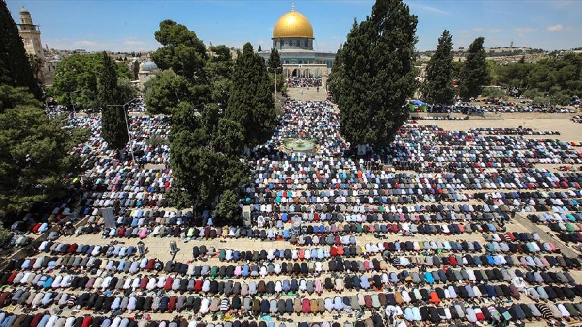 90 Palestinians from the West Bank were not admitted to Al-Aqsa Mosque #2