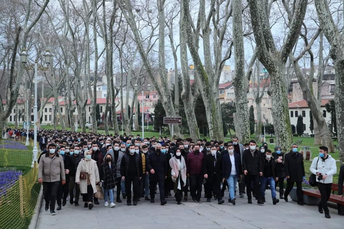 Ayasofya Camii nde yoğun katılımla sabah namazı #3