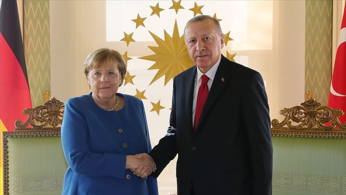 Angela Merkel, Türkiye ile kapsamlı ilişkilerin önemini teyit etti