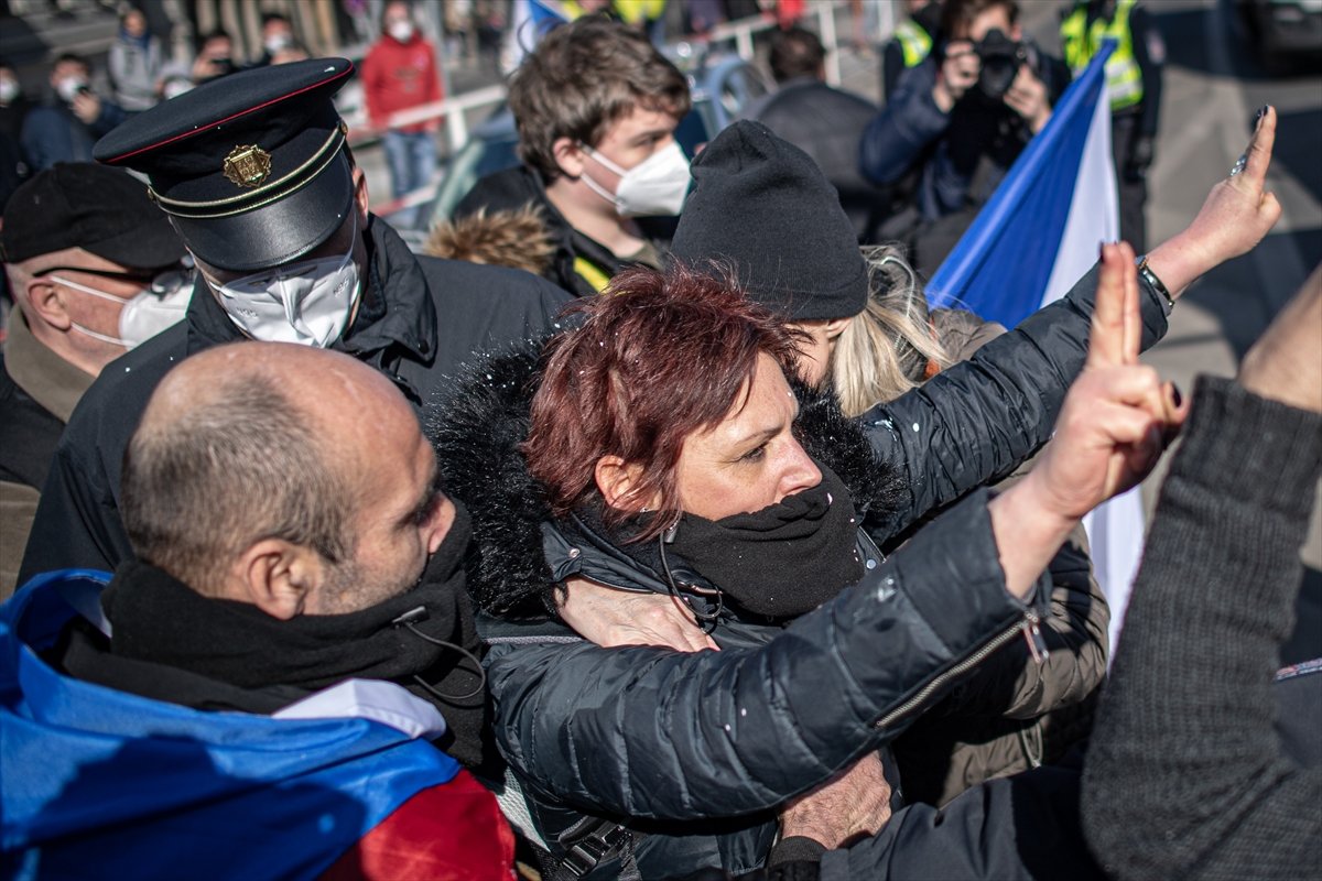 Government's coronavirus restrictions protested in Prague #11