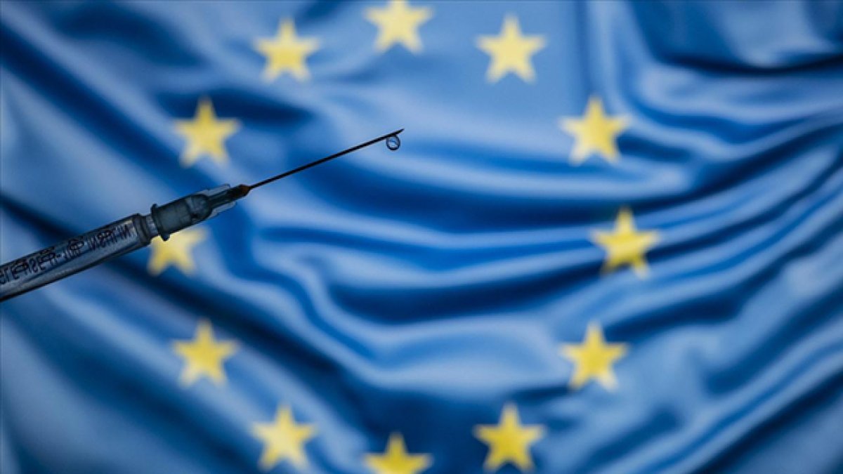 EU denies vaccine nationalism accusations #2