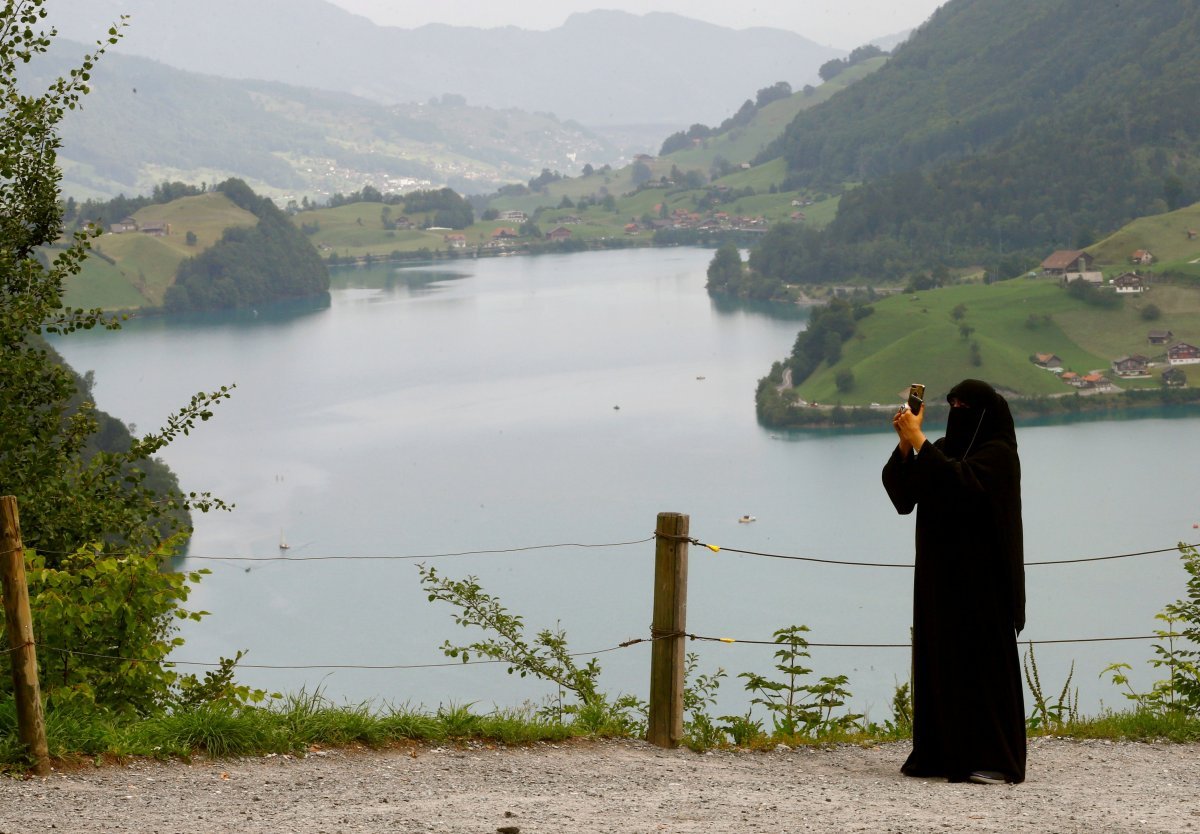 Reaction from the UN to the ban on the veil in Switzerland #2