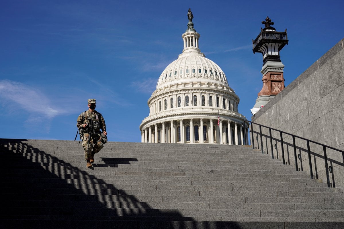 US National Guard mandate to protect Congress extended by 2 more months #1