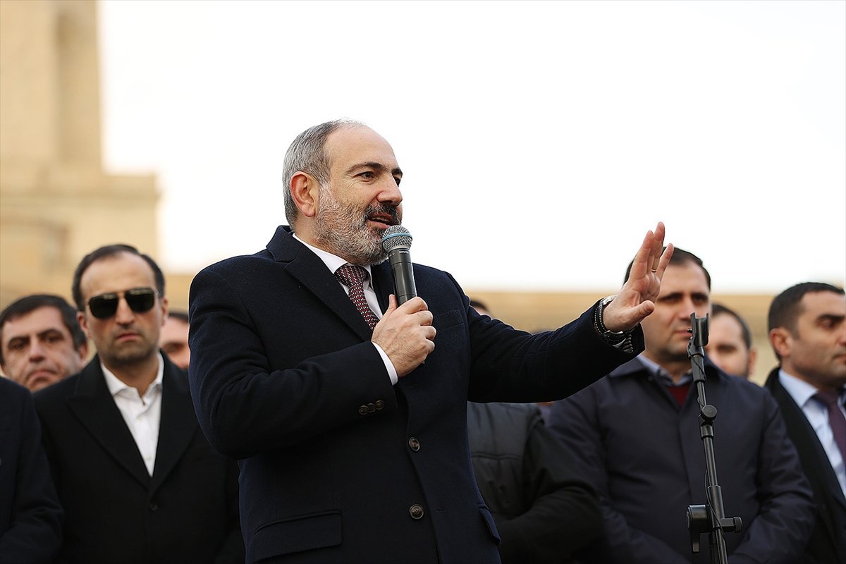 Pashinyan dismissed the chief of general staff in Armenia #1