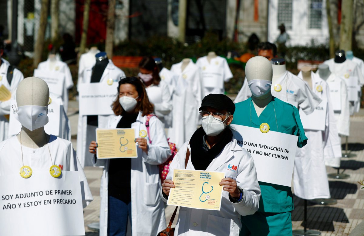 Doctors in Madrid go on indefinite strike #2