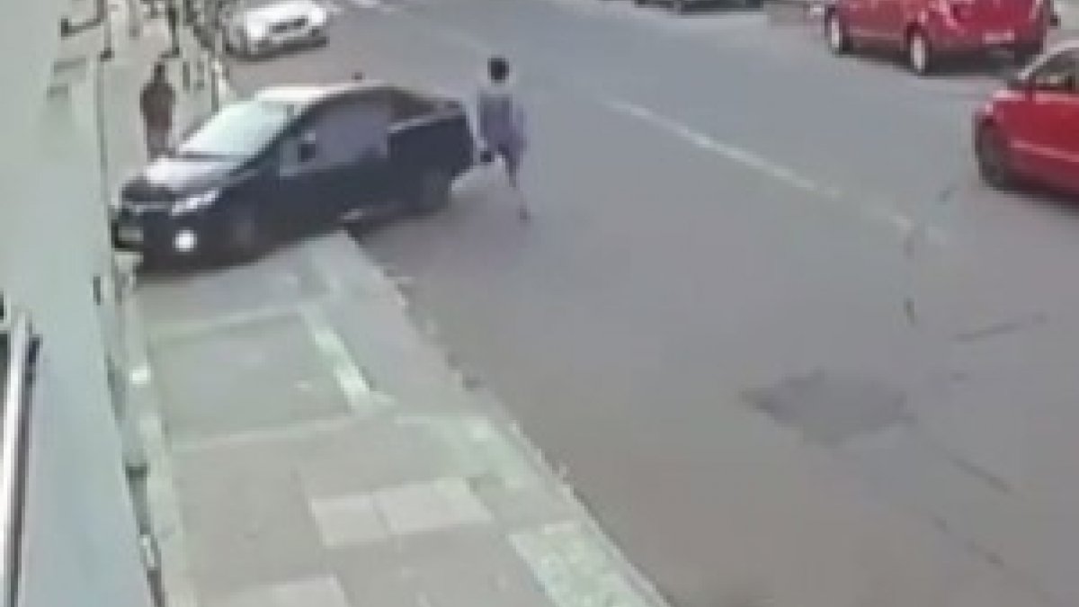 A man in Brazil crushed the thief who stole his girlfriend’s phone with his car.