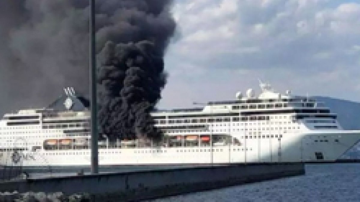 Fire on luxury cruise ship in Greece