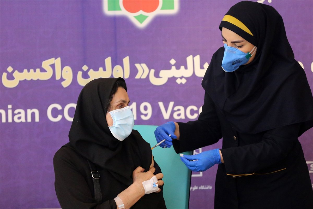 Stage 3 clinical trial of domestic vaccine started in Iran #5