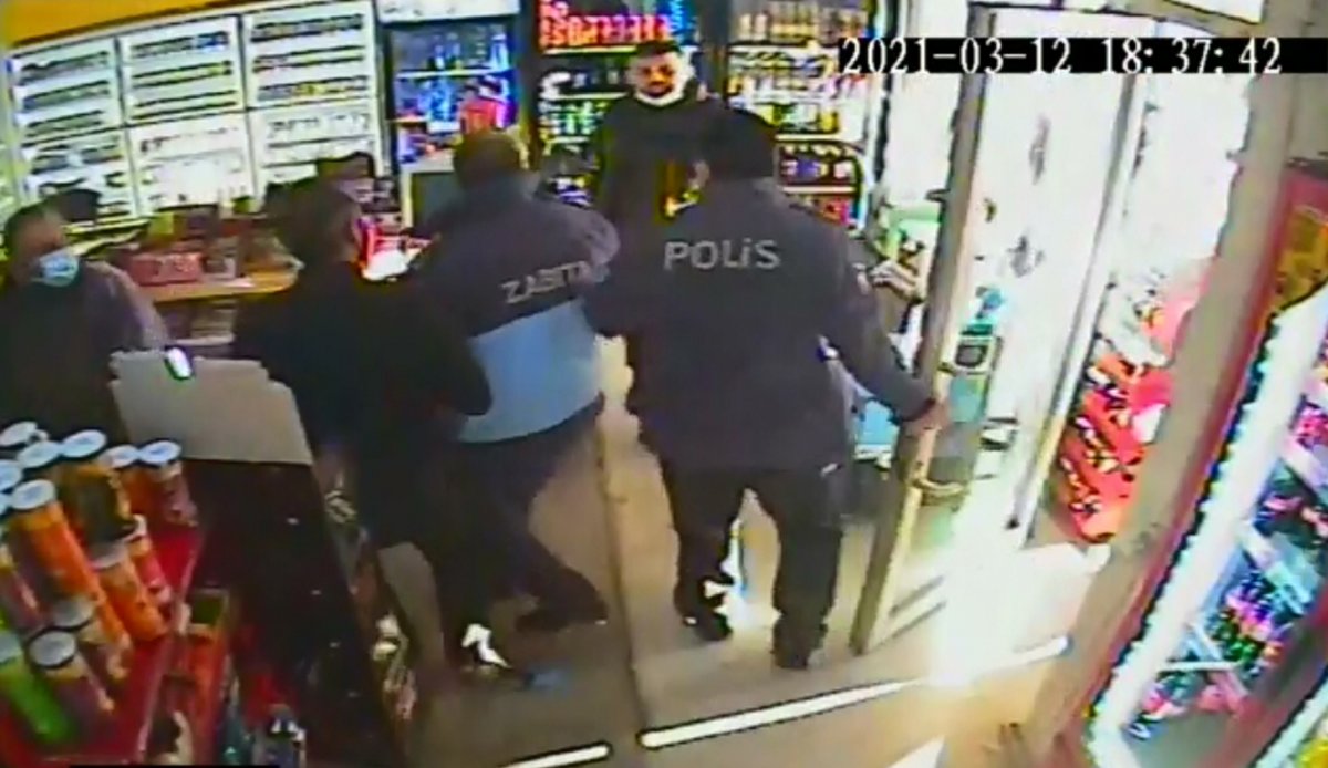 The fight between the chief and the police chief in Isparta was reflected on the camera like this # 3