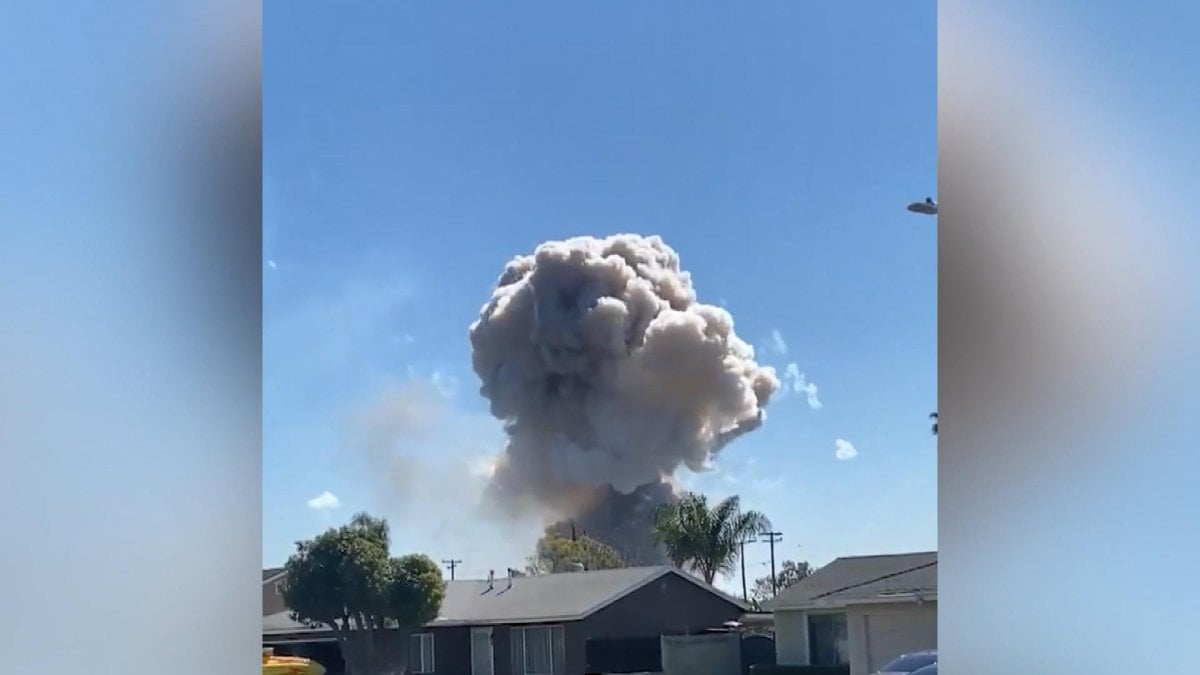 Explosion in a house full of fireworks in California #2