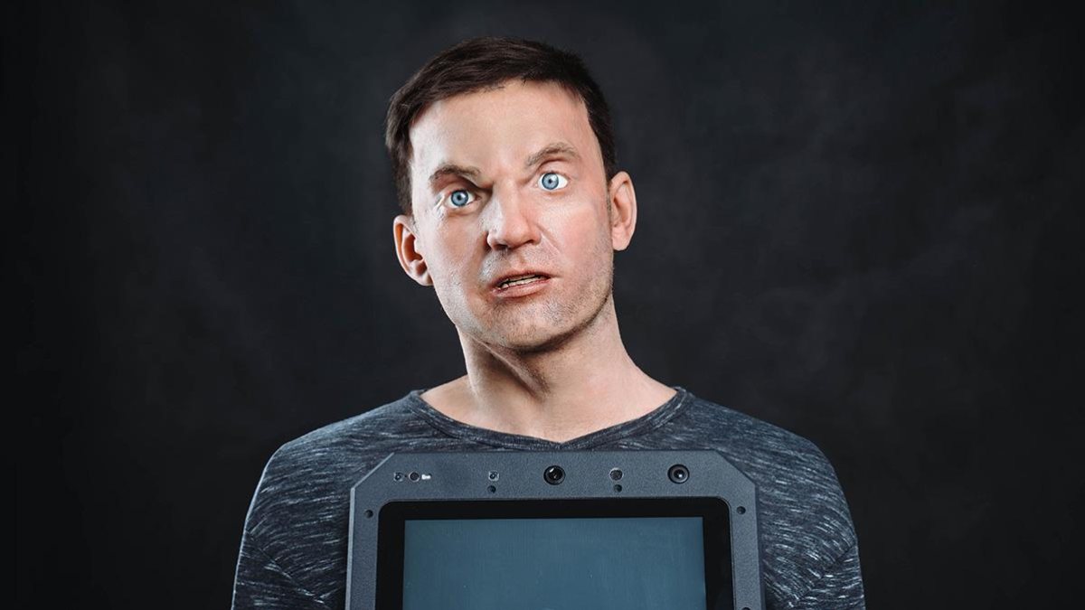 Realistic human robots from the russian robot company kimdeyir