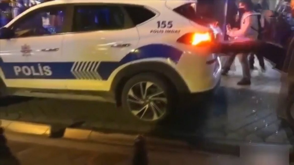 Kadıköy’de polis aracını tekmeleyen 7 şüpheli hakkında iddianame hazır #1
