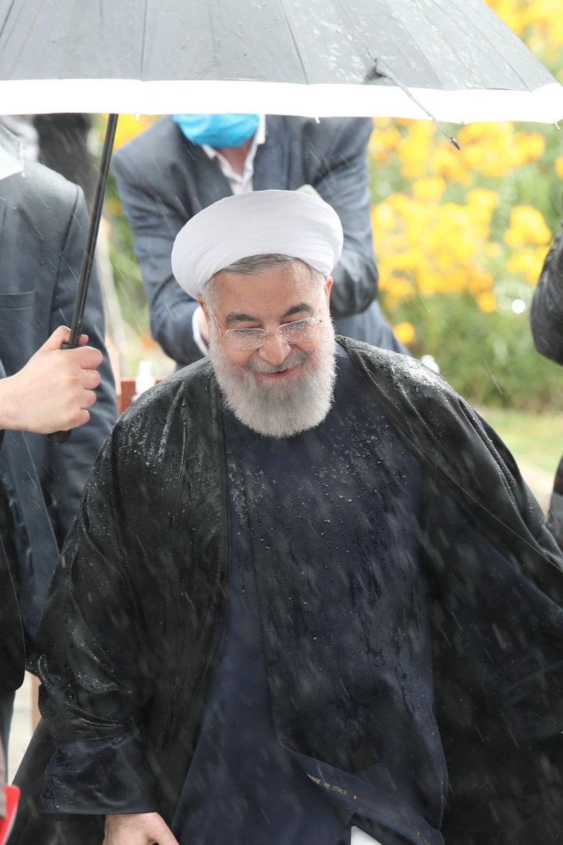 Hasan Rouhani's Italian brand robe #1