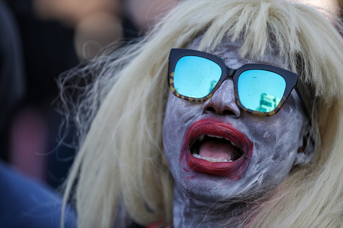 Mask and anti-vaccine demonstration in the USA #4