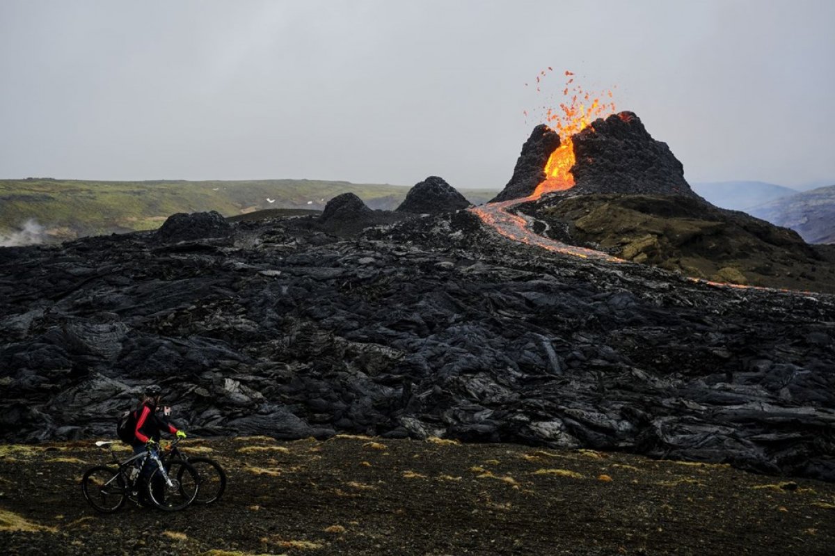 Fagradals Volcano, which has been dormant for 6,000 years in Iceland, is active again #7