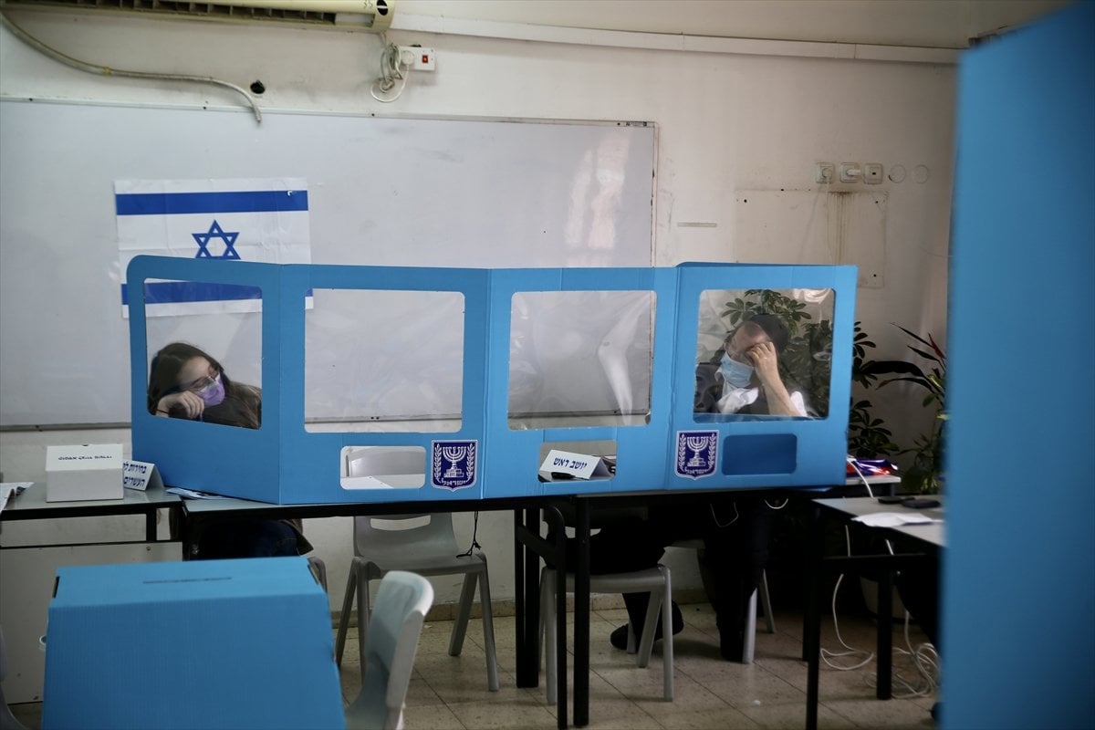 People in Israel go to the polls for the fourth time in 2 years #3