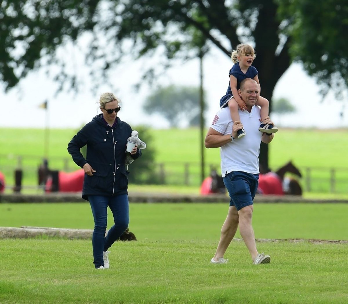 Queen's granddaughter Zara Tindall gave birth to her third baby #1