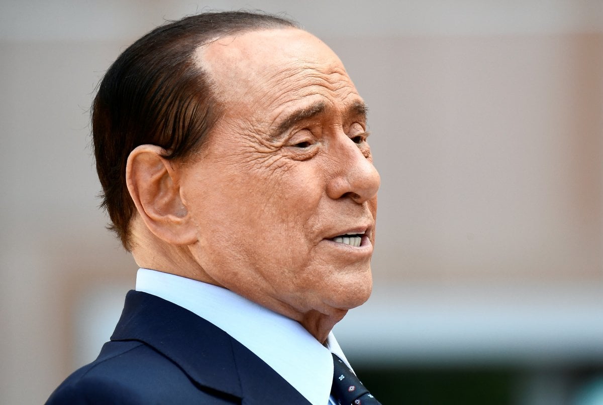 It turns out that Silvio Berlusconi is in the hospital #1