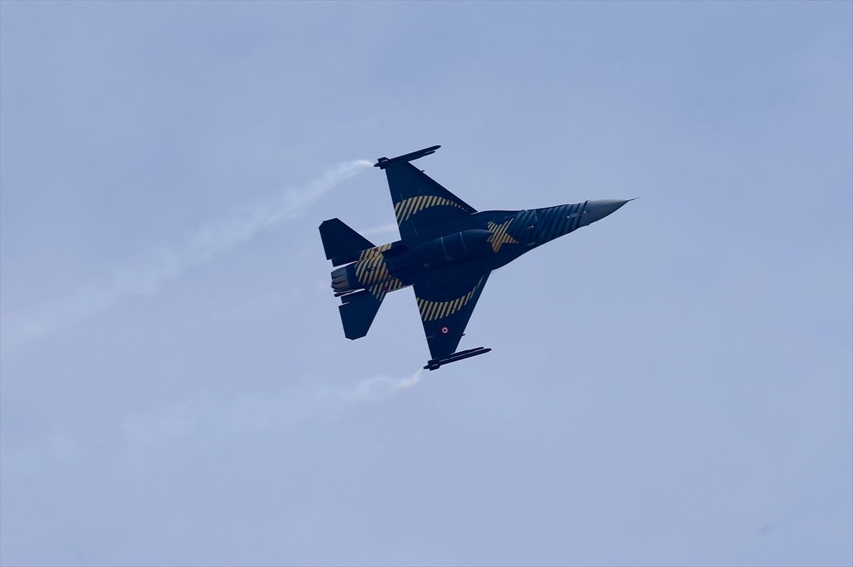 Military parade held on Pakistan National Day #2